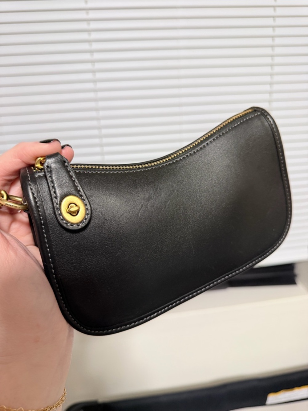 Coach Swinger 20 Black Brass Smooth Leather Archives 1941 Coach Originals C2643 - Picture 8 of 13